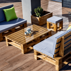 Meble z palet - Zestaw Ogrodowy CLASSIC 2 kanapy + stolik