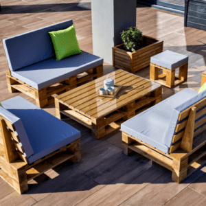 Zestaw mebli z palet CLASSIC - 3 kanapy + stolik
