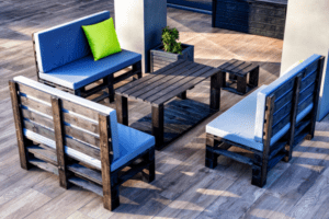 Meble z palet ECO – Meble Z Palet 3 kanapy + stolik